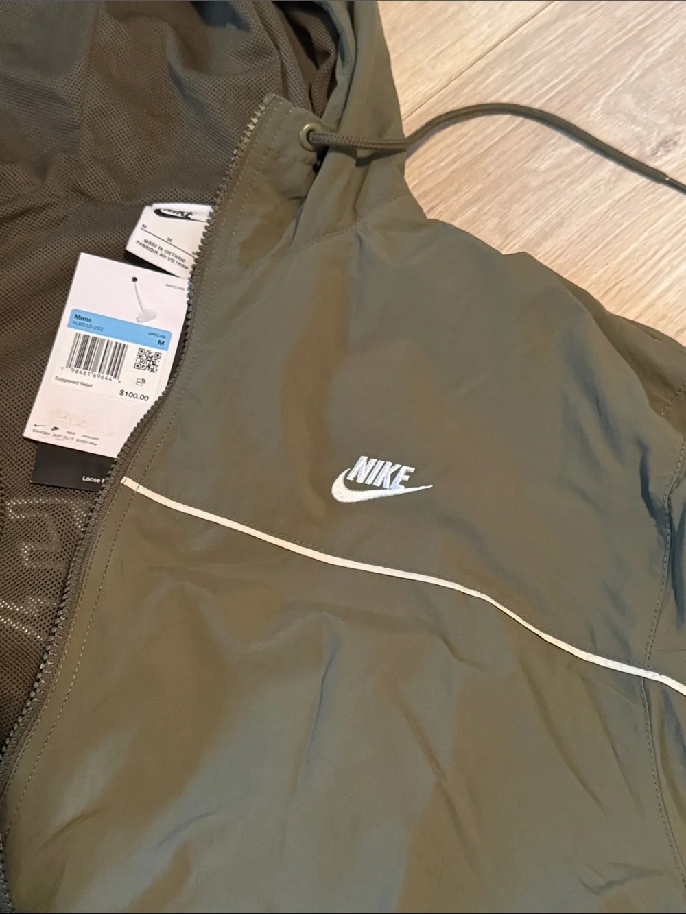 Nike hooded windbreaker